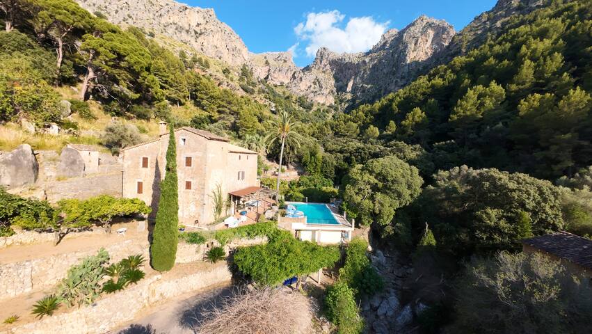 Finca Can Lleig with superb views gallery image 3