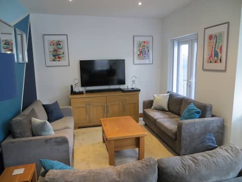 Top performing Airbnb: 3HS Holidays in Bournemouth, Christchurch And Poole