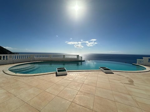 Eldorado Guesthouse Suite #2 Castle Comfort