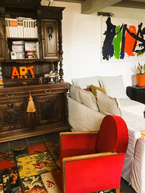 Top performing Airbnb: Cozy and spacious apartment in Hendaye