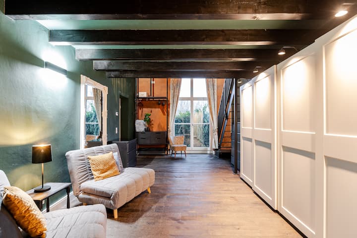 Apartmán 1, prízemie, ľavý apartmán, spálňa 2 (2x stolička na spanie po 100 x 200 m).