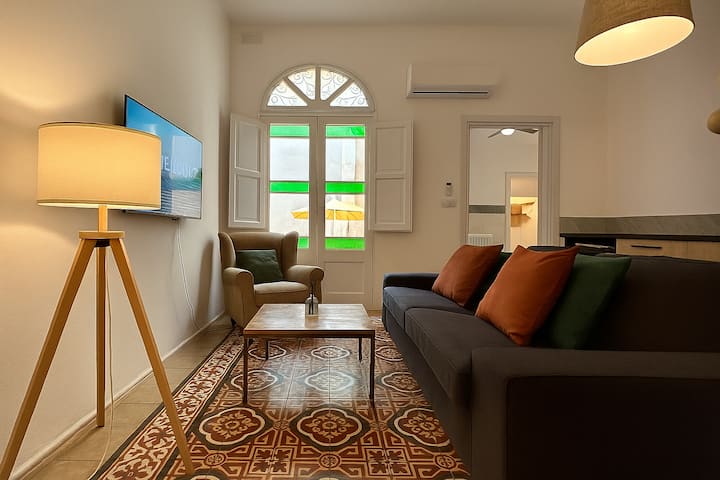 Top Located Stylish Apartment! - Malta