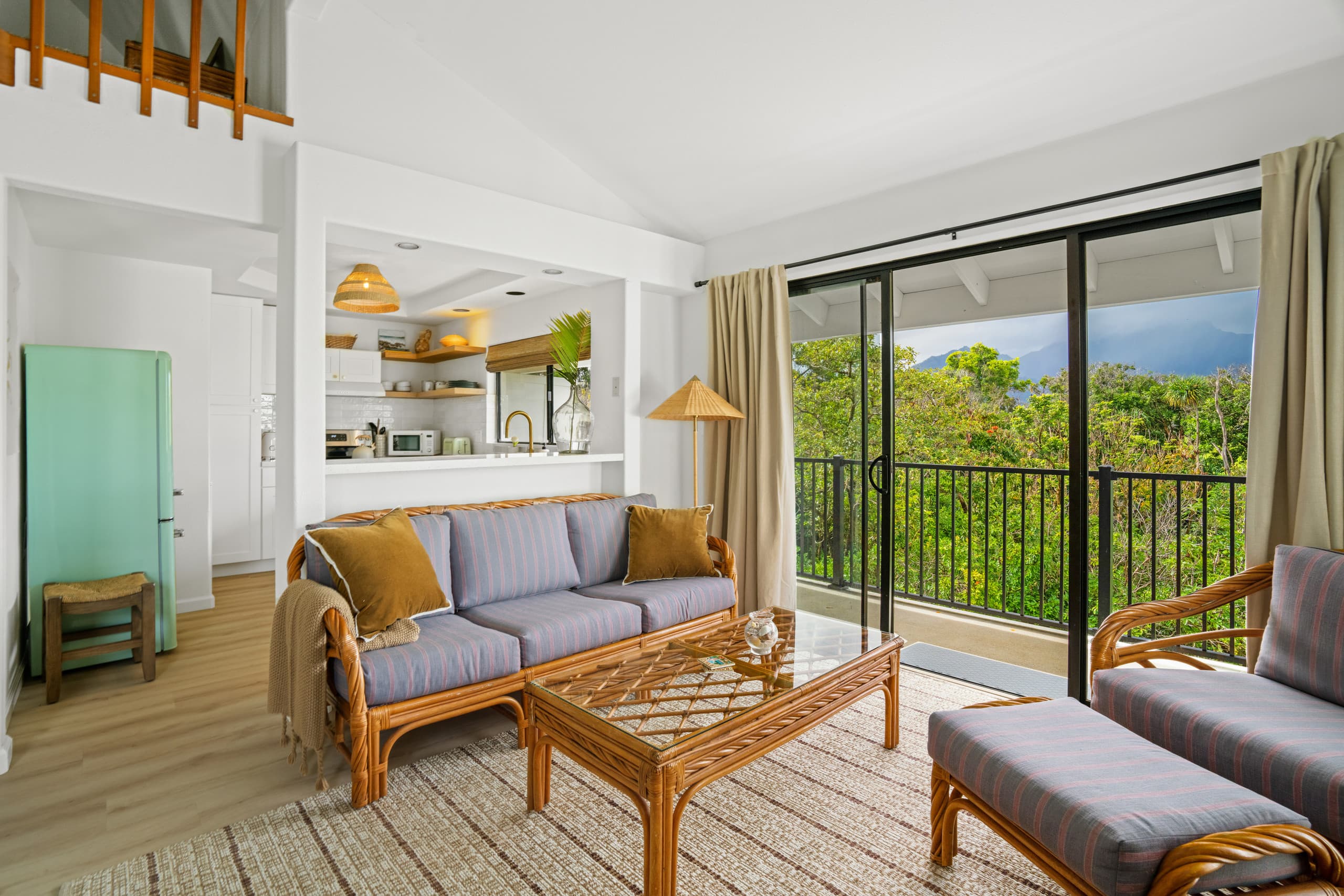 Walk to the beach from this 1BR! - Image 1