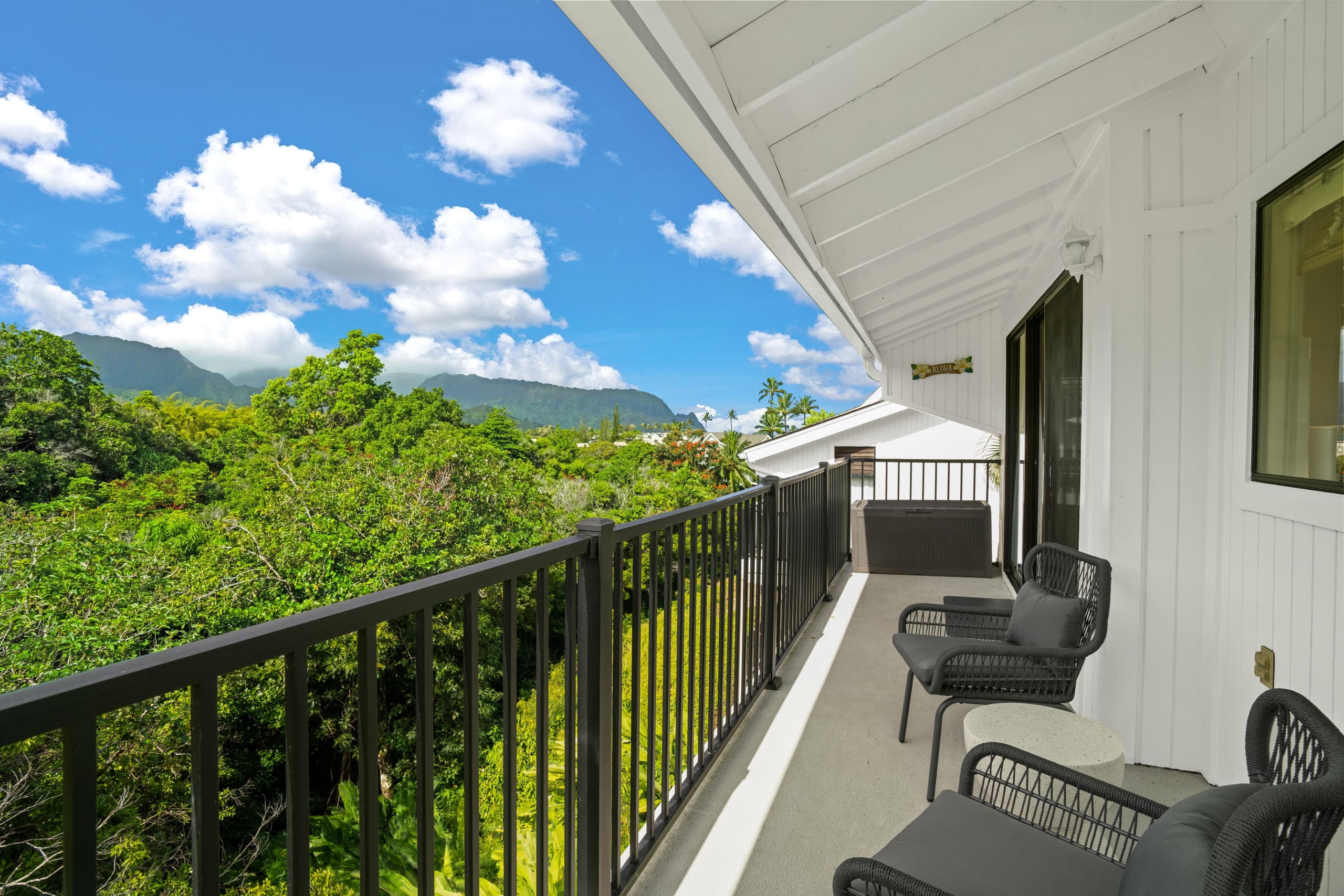 Walk to the beach from this 1BR! - Image 11