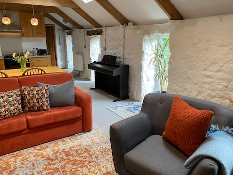 Successful Airbnb property: The Piggery at Nanquidno Farm in St. Just