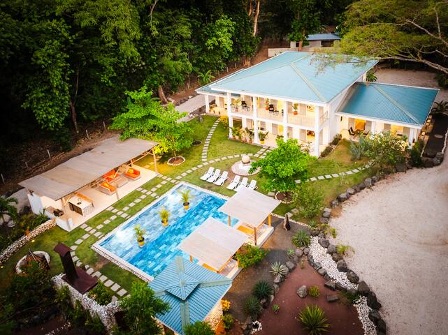 Buendía Lux • Villa Harmonia-Pool & BBQ Near Beach