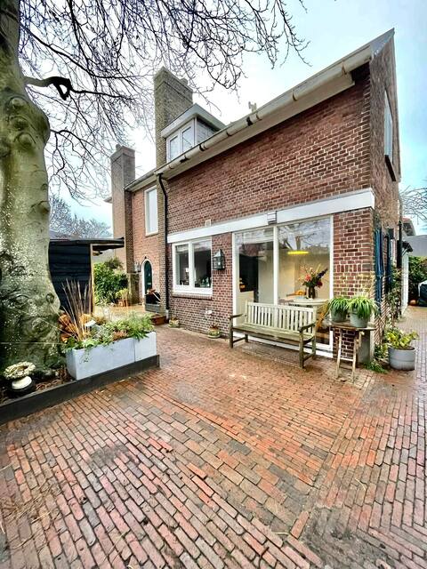 Nice Family House