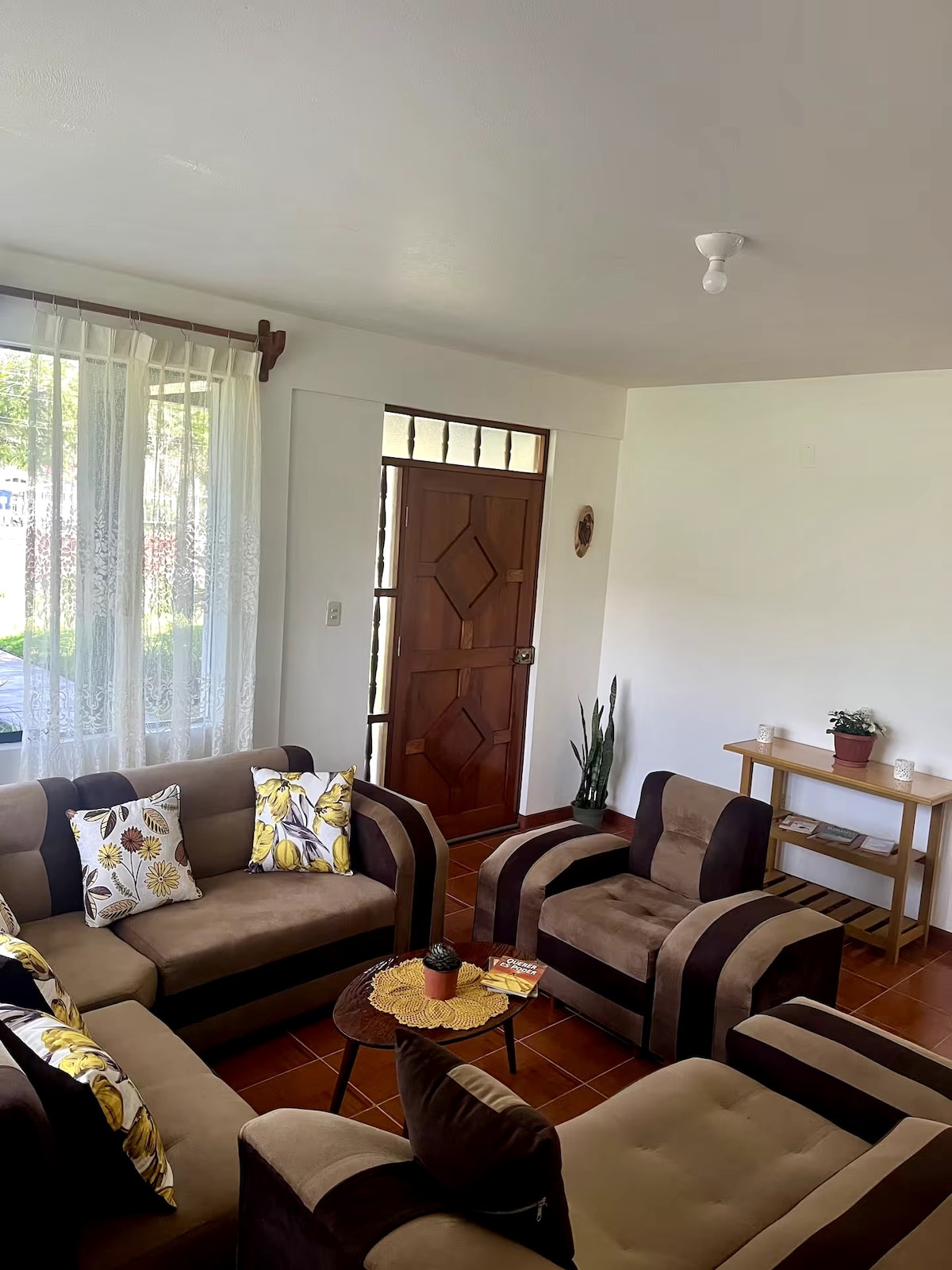 غرفة المعيشة