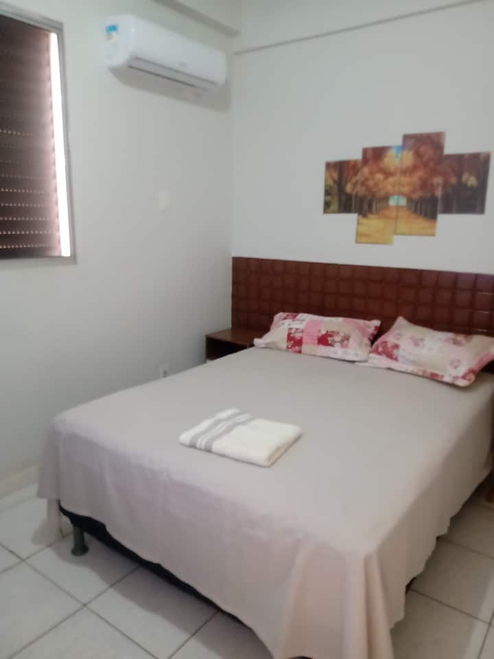 ห้องพักพร้อมเตียงคู่เครื่องปรับอากาศเพิ่มเติม