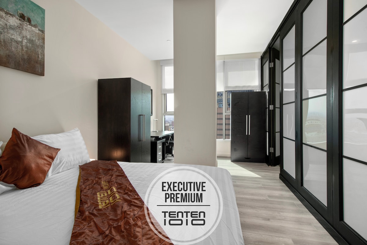 Photo inspiration: Picture Idea: Rare 3 Bedroom Penthouse Apartments For Rent In Los Angeles
