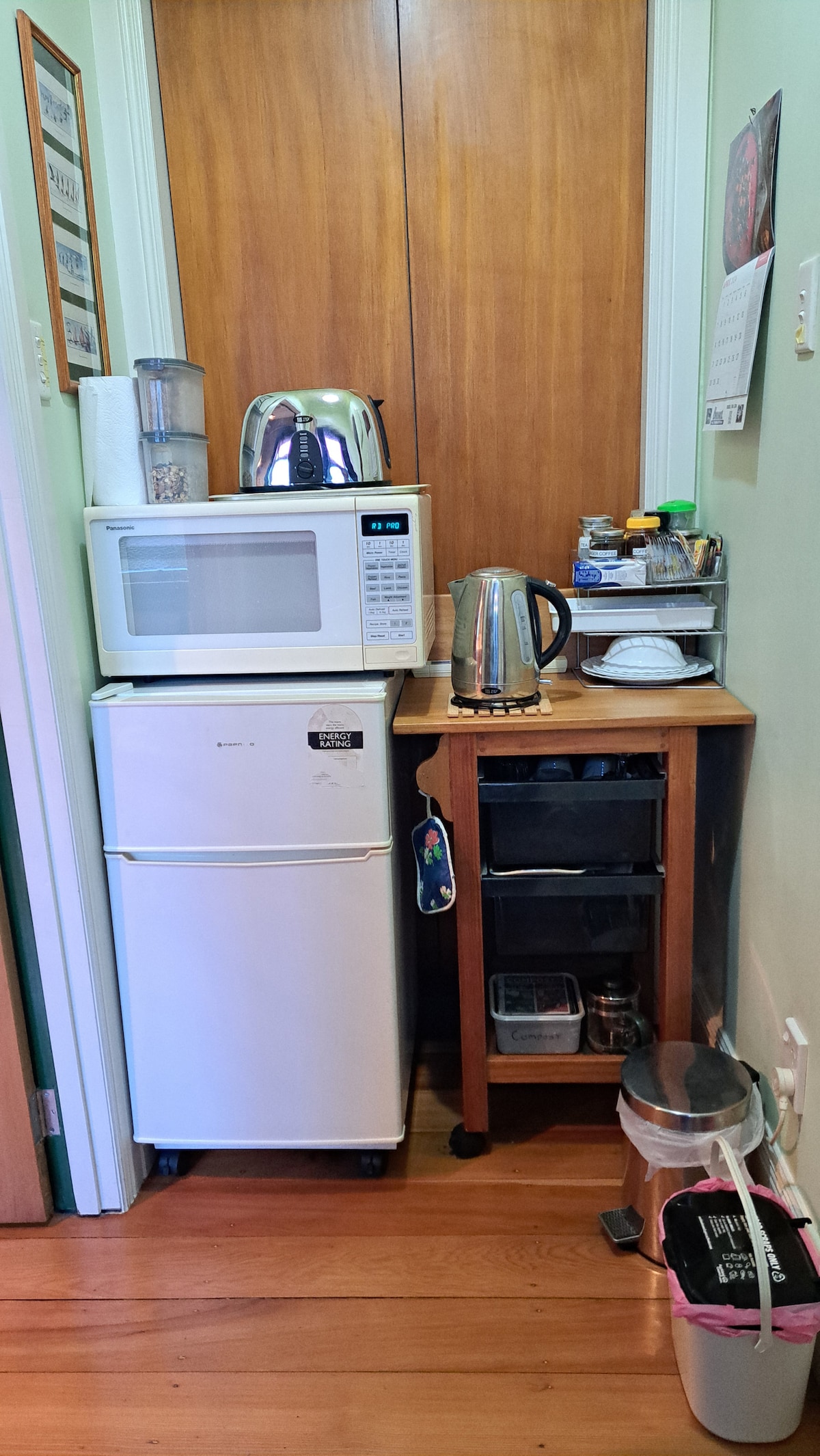 Successful Airbnb property: Studio in traditional NZ house. Central location in Auckland