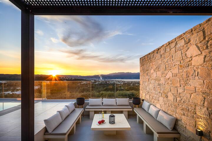 3′ to Beach / Heated Pool / Unmatched Views gallery image 5