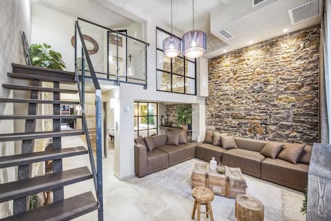 LOFT /City Center/ 2 parking