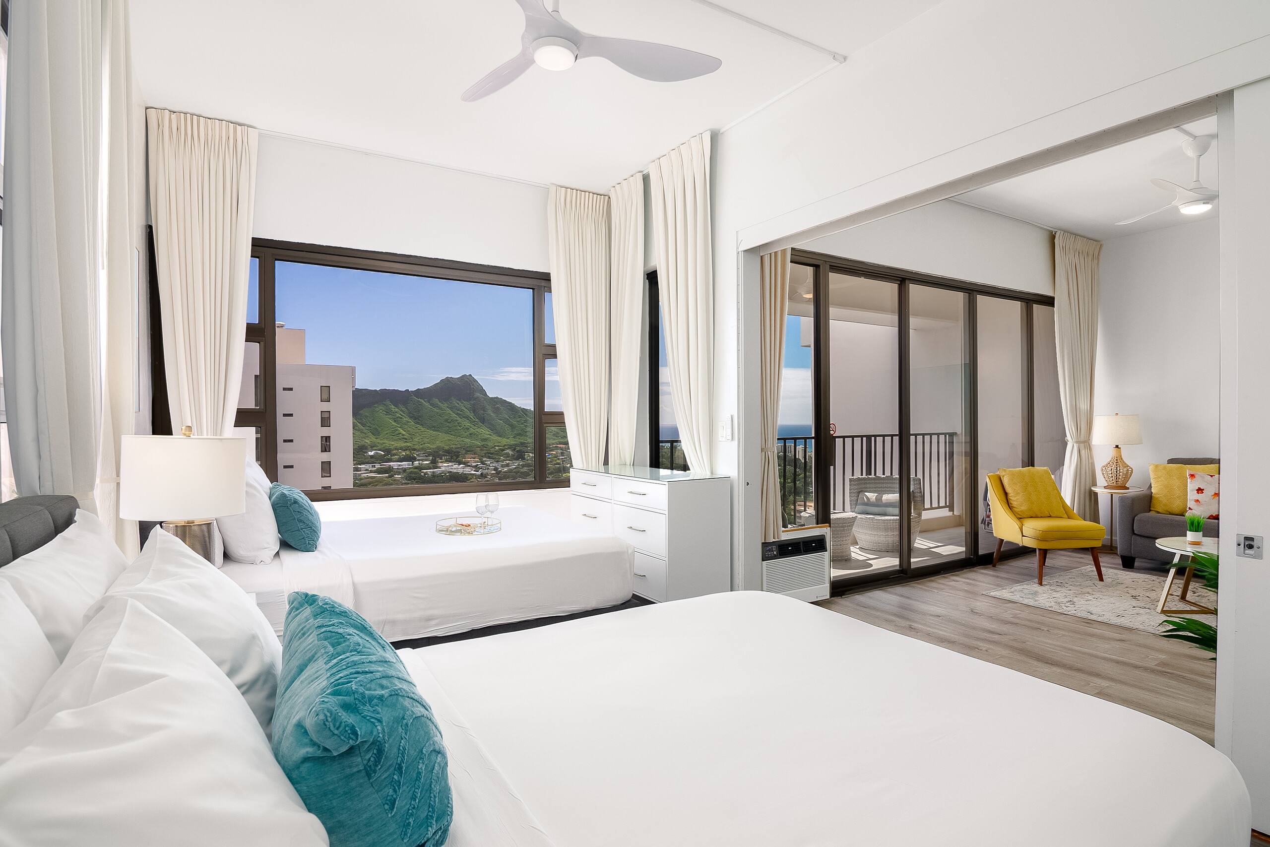 Condo in Honolulu · ★4.75 · 1 bedroom · 3 beds · 1 private bath - Image 31