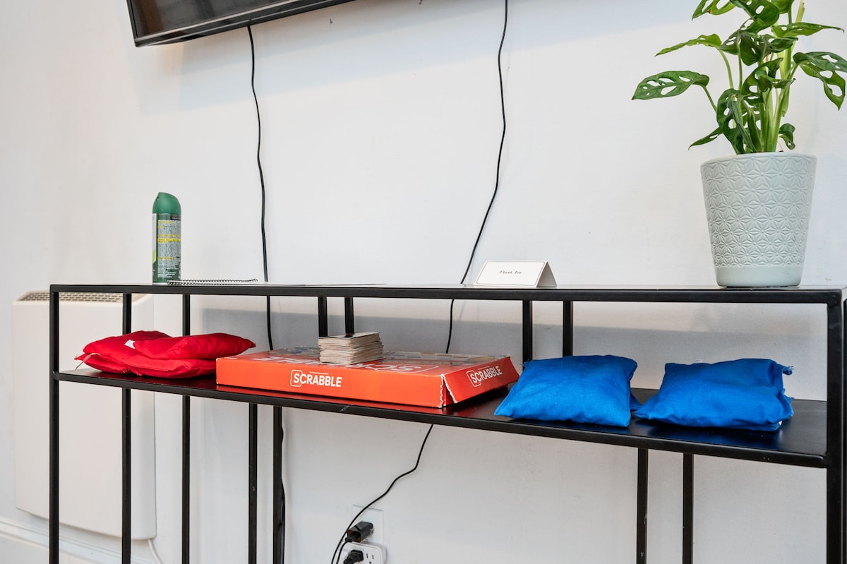 Michezo na mifuko ya mashimo ya mahindi inapatikana kwa ajili ya starehe yako