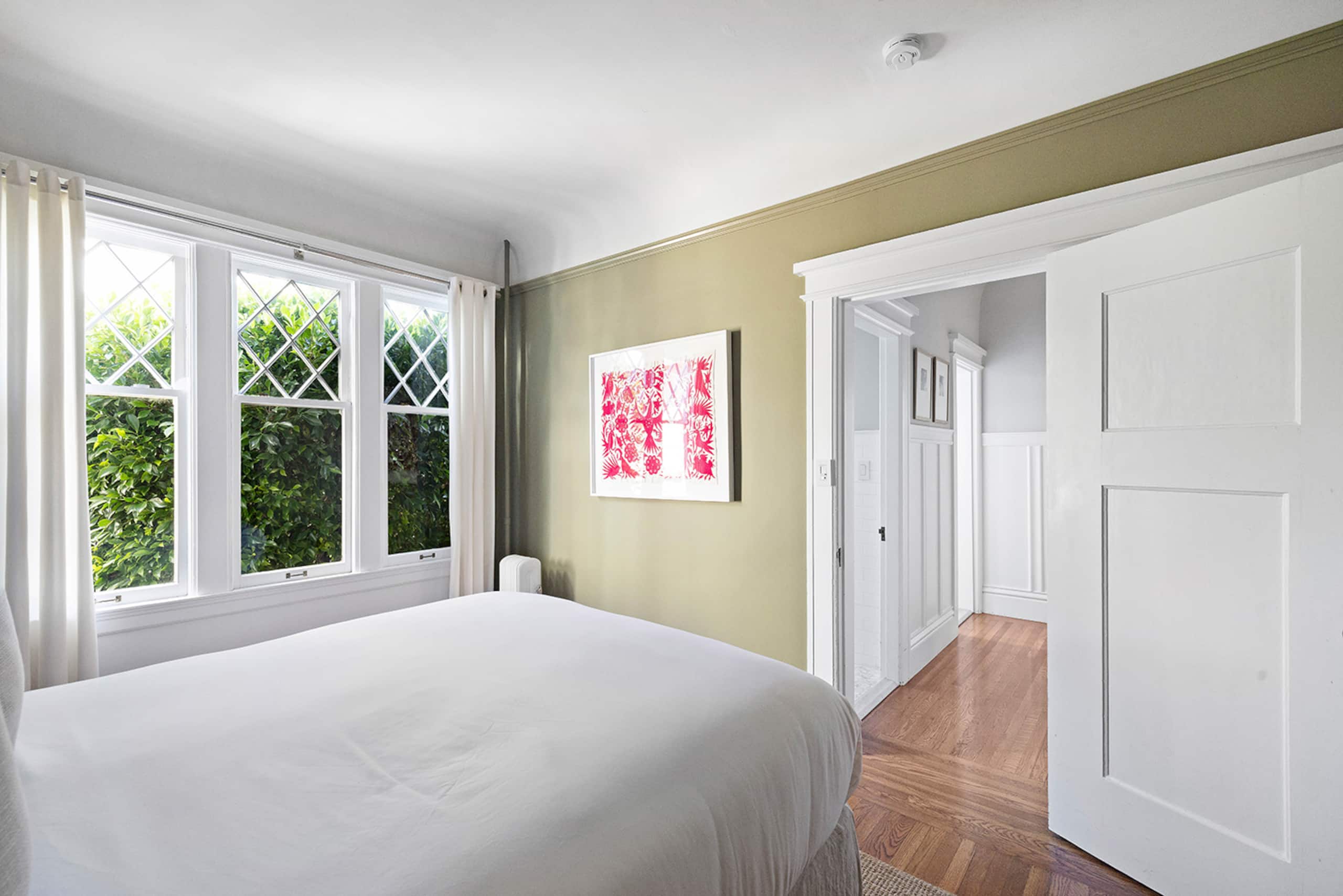 Condo in San Francisco · ★5.0 · 2 bedrooms · 2 beds · 1 bath - Image 16