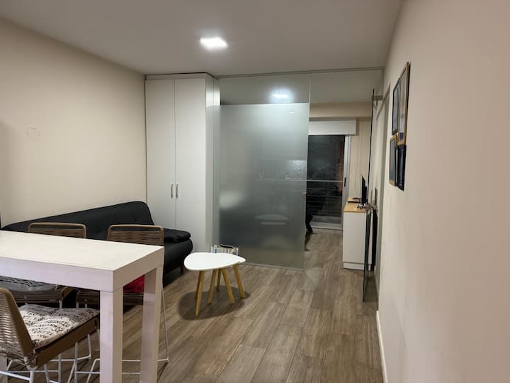 Kitnet com entrada independente em Belgrano