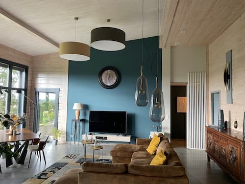 Superior eco-friendly house