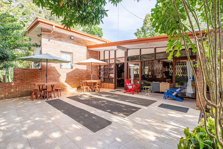 Lazi CasaMira Homestay