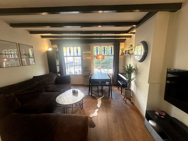 Former canal House – Jordaan – Centre of Amsterdam