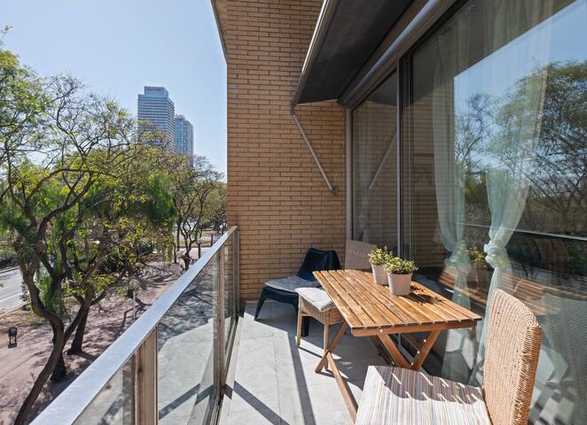 Beautiful apartment in Barcelona beach gallery image 4