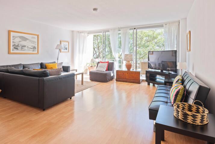 Beautiful apartment in Barcelona beach gallery image 2