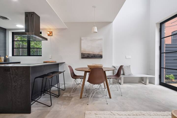 Private Oasis 2-Story Fab home gallery image 4