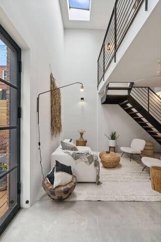 Private Oasis 2-Story Fab home gallery image 3