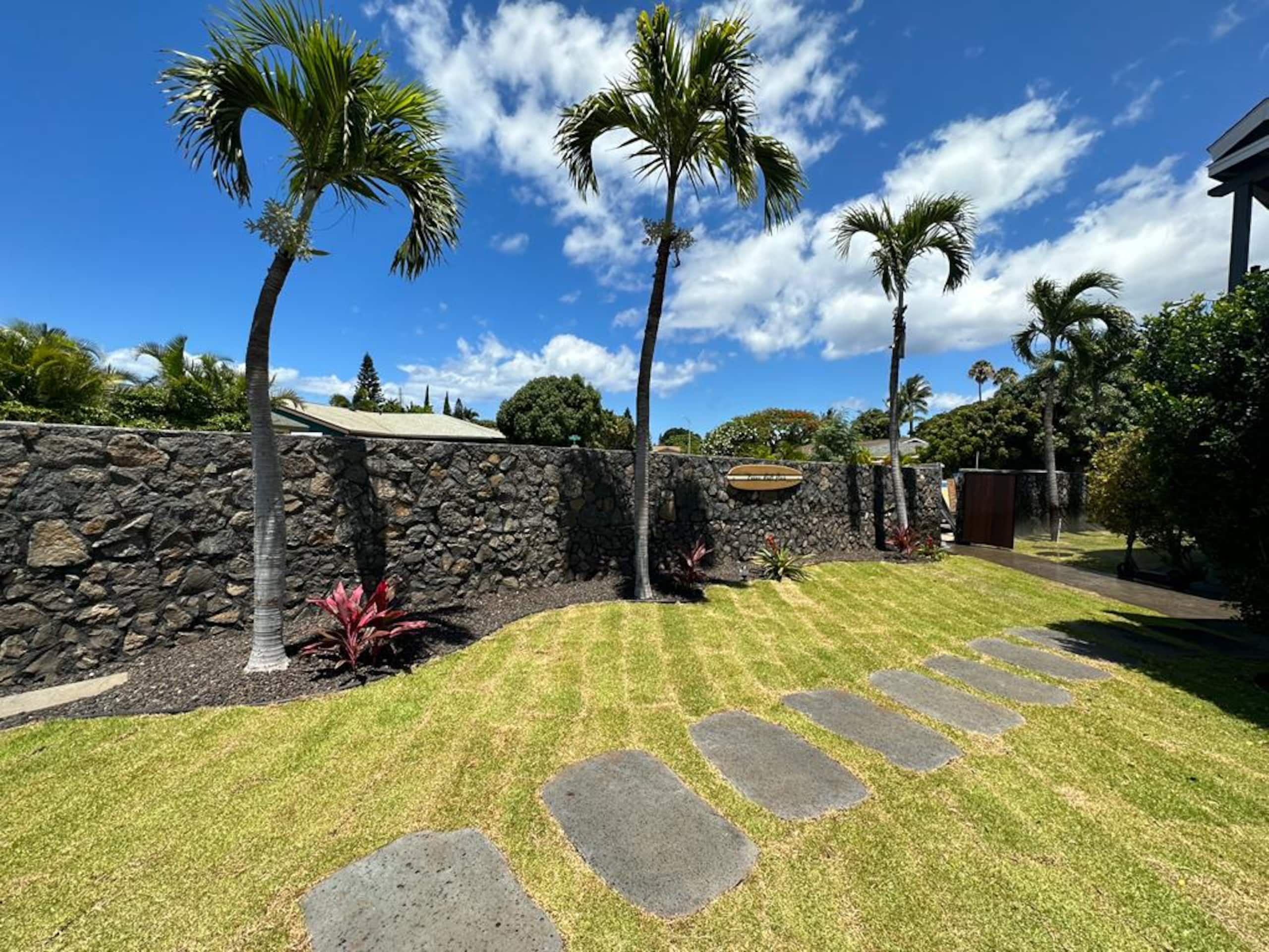 Home in Kihei · ★5.0 · 4 bedrooms · 4 beds · 2 shared baths - Image 21