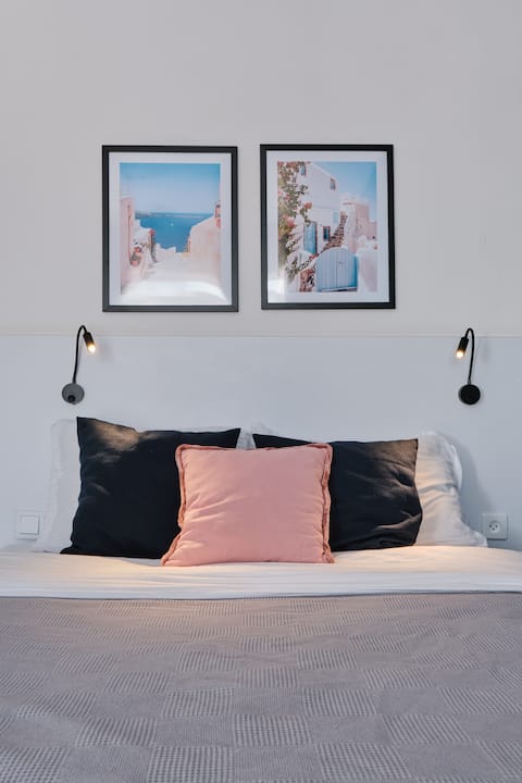 53 Deluxe studio apartment in the city center