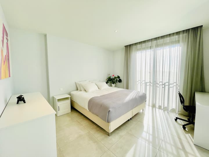 غرفة النوم 1