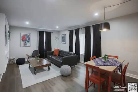 Grant Street Getaway  3bed*2 bath