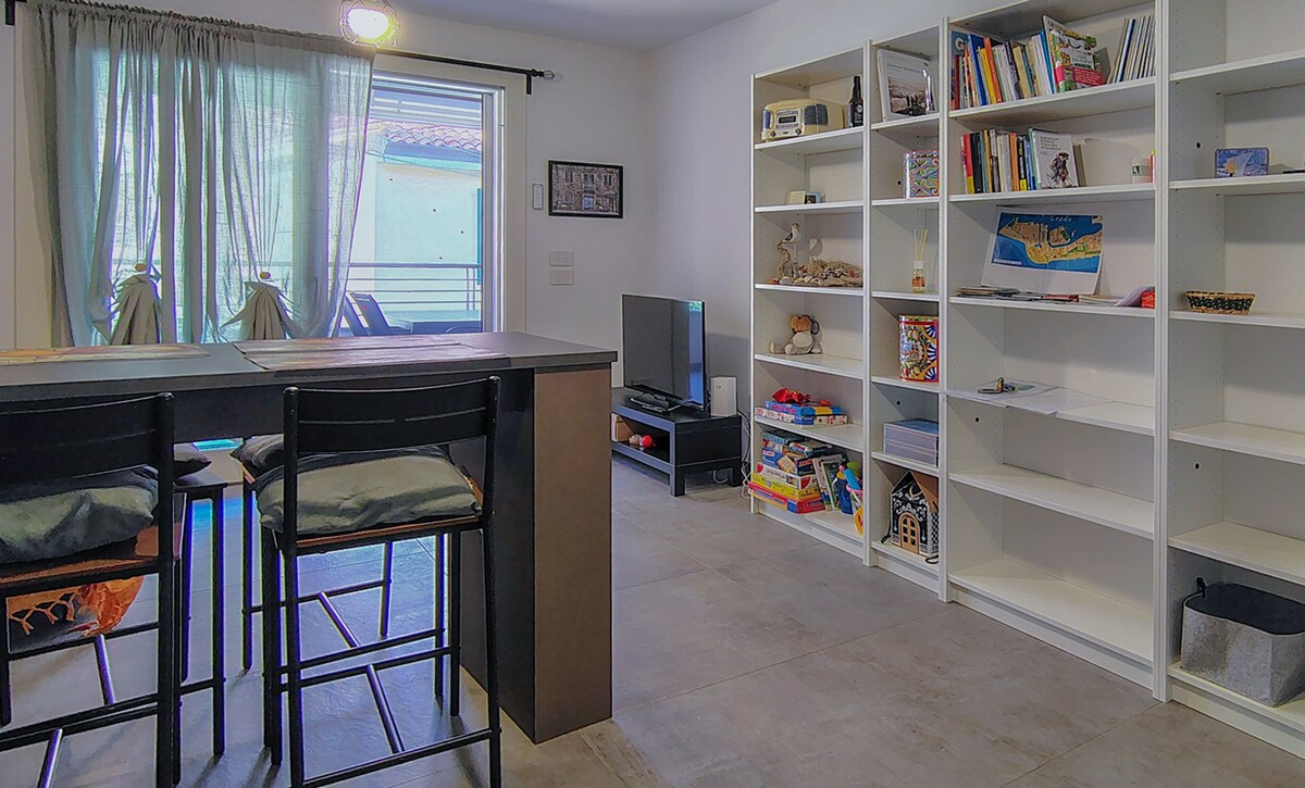 Top Airbnb: Apartment with terrace and parking space a Grado