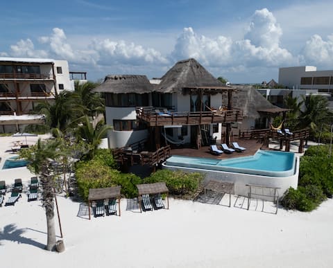 Impressive DK Ocean Front Villa