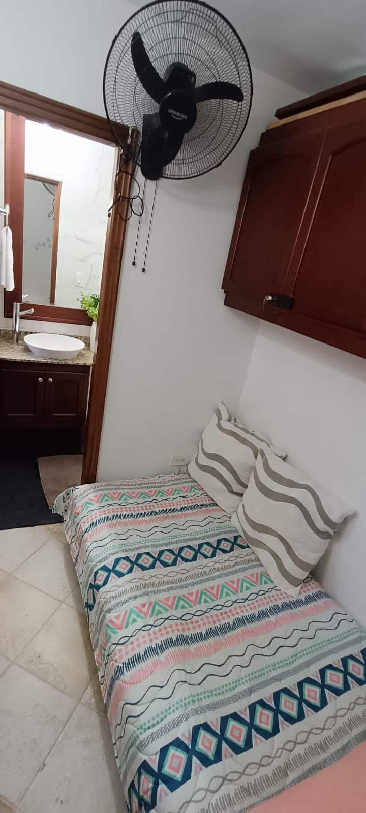 საძინებელი 2