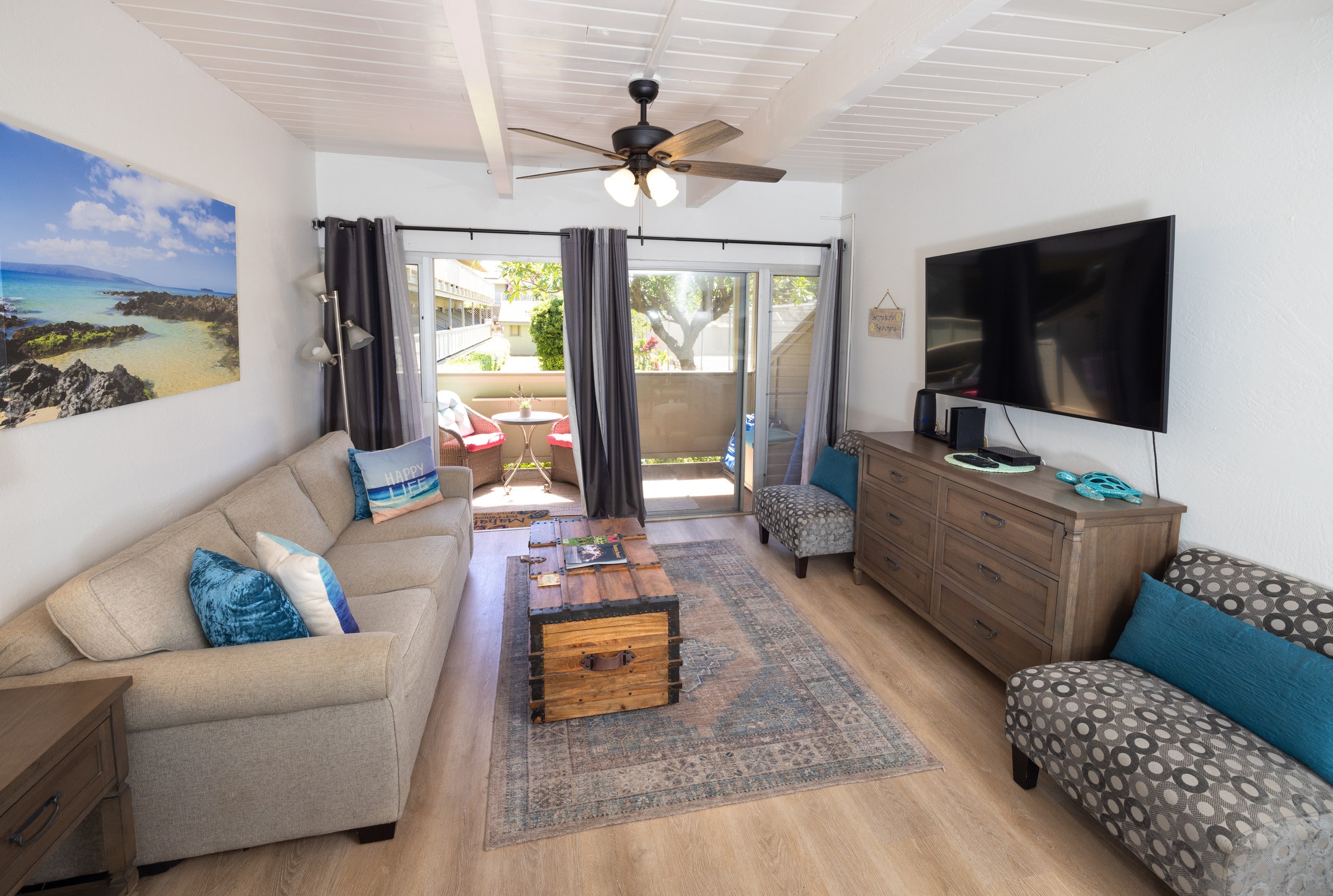 Couples Getaway | Beach, Pool, Hot Tub, Tennis! - Image 3