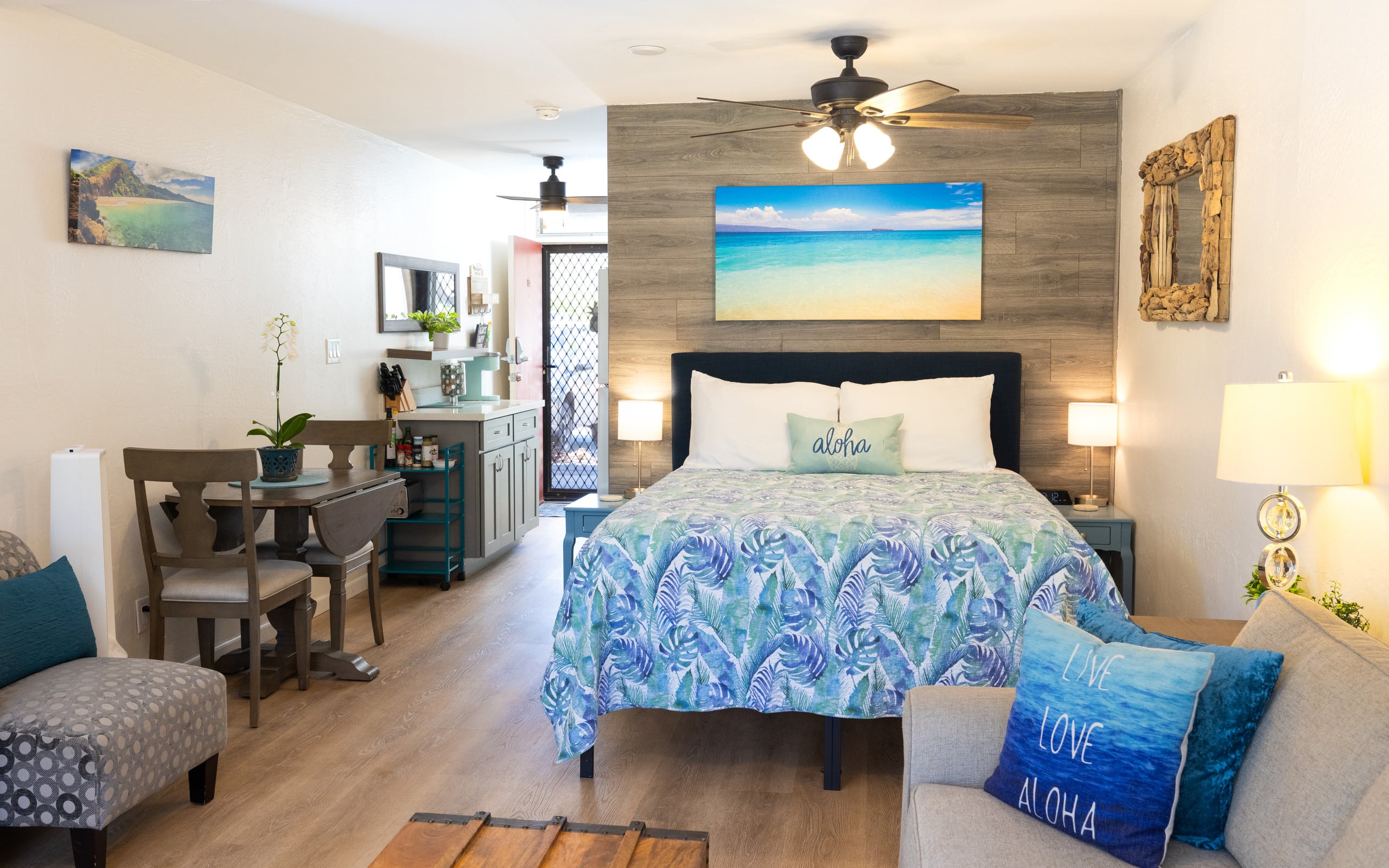 Couples Getaway | Beach, Pool, Hot Tub, Tennis! - Image 26