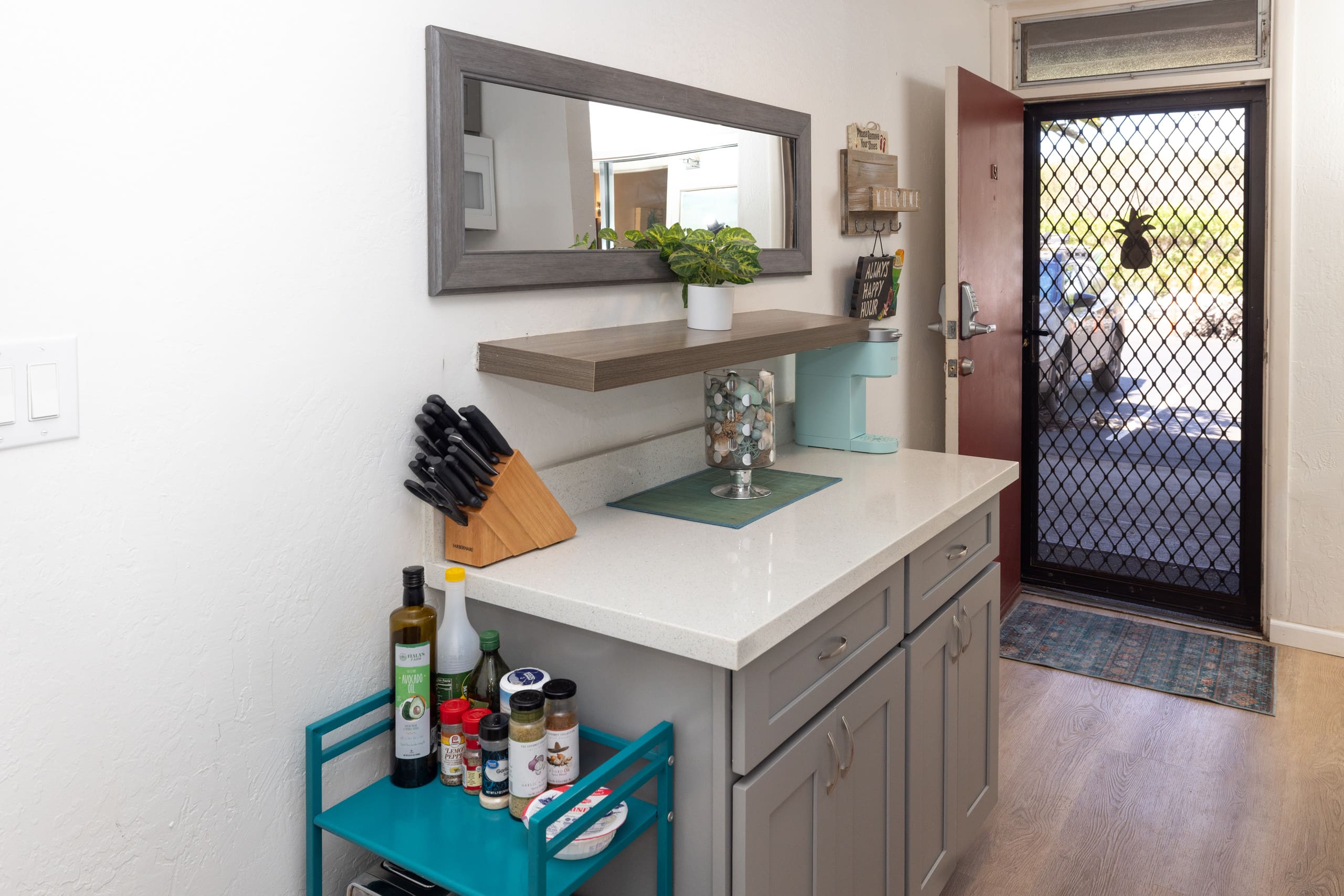 Couples Getaway | Beach, Pool, Hot Tub, Tennis! - Image 10