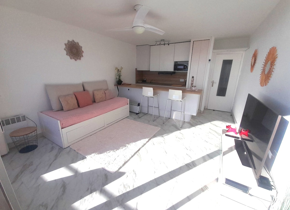 Airbnb performant: L'Écrin de Sérénité - Comfort, Beach & Sea View à Port La Nouvelle