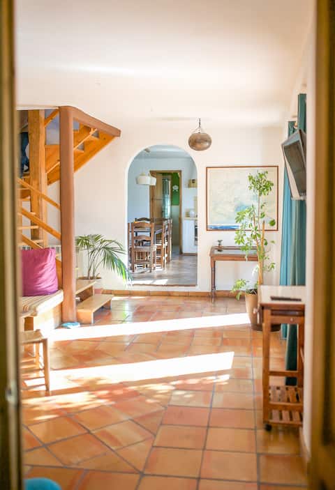 Almez de Lúa, mountain villa