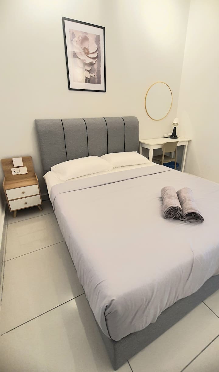 غرفة النوم 2