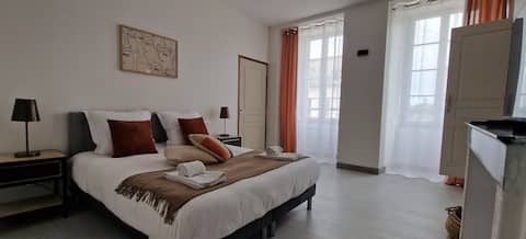 At the foot of Sancerre, cozy, fully-equipped accommodation