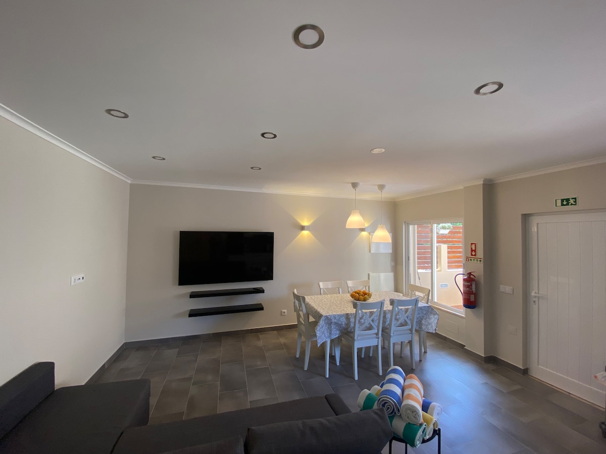 Airbnb em destaque: Villa Eltael-Miguel House-Warm Pool from April2026 em Vila Nova De Cacela