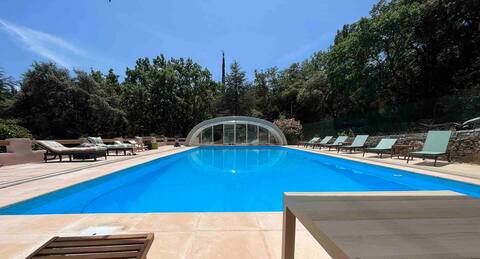 Superb Provencal Estate 4* 18 to 24p. Pool and Gym