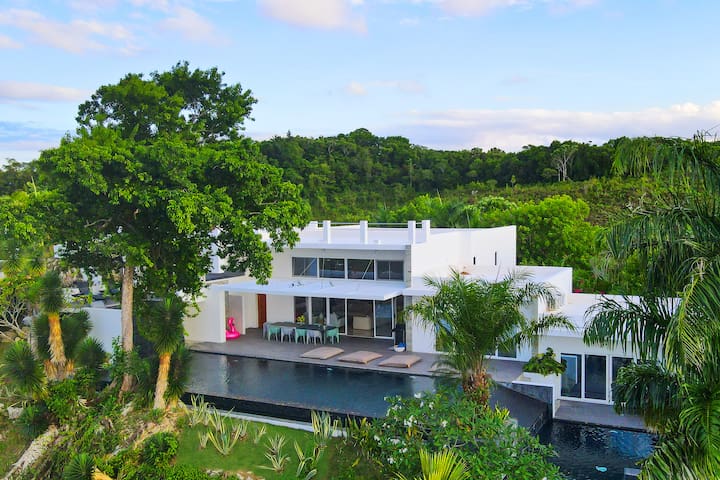 Villas Agua Dulce managed Airbnb listing 1