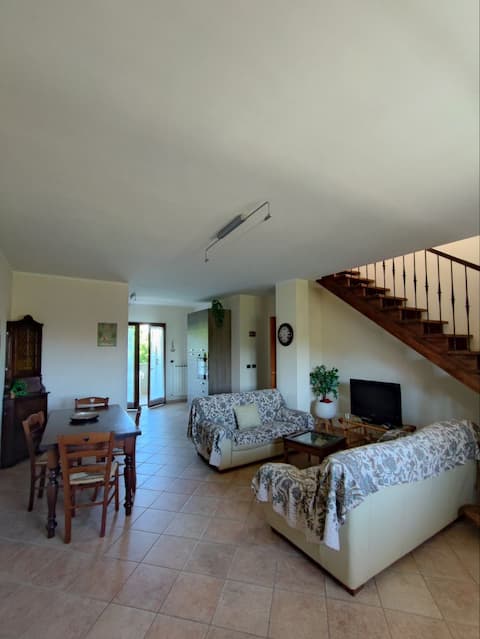 Popular Airbnb listing: Odo Apartment - A few steps from the sea in Silvi