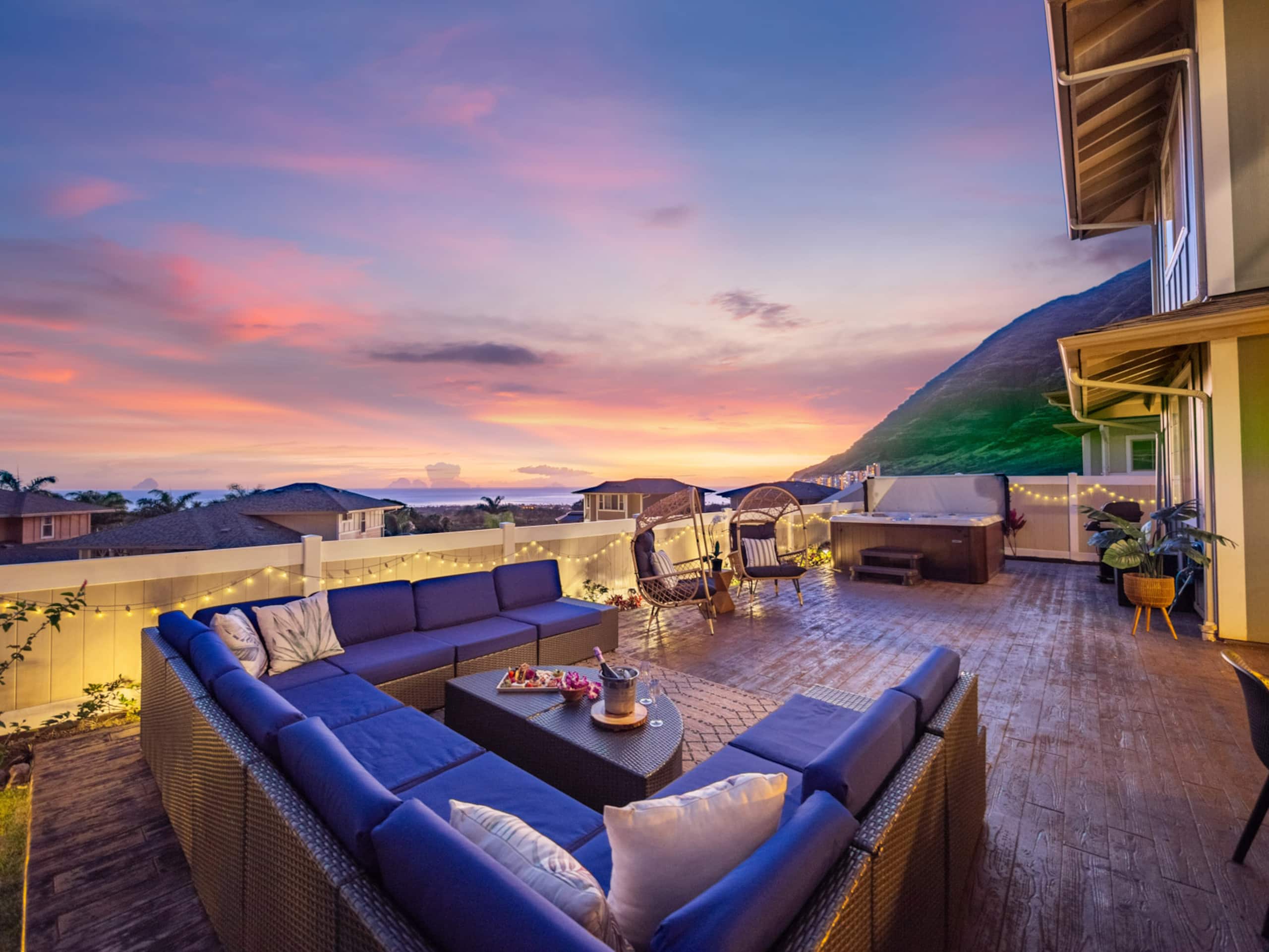 Home in Makaha Valley · ★4.98 · 4 bedrooms · 9 beds · 3.5 shared baths - Image 79