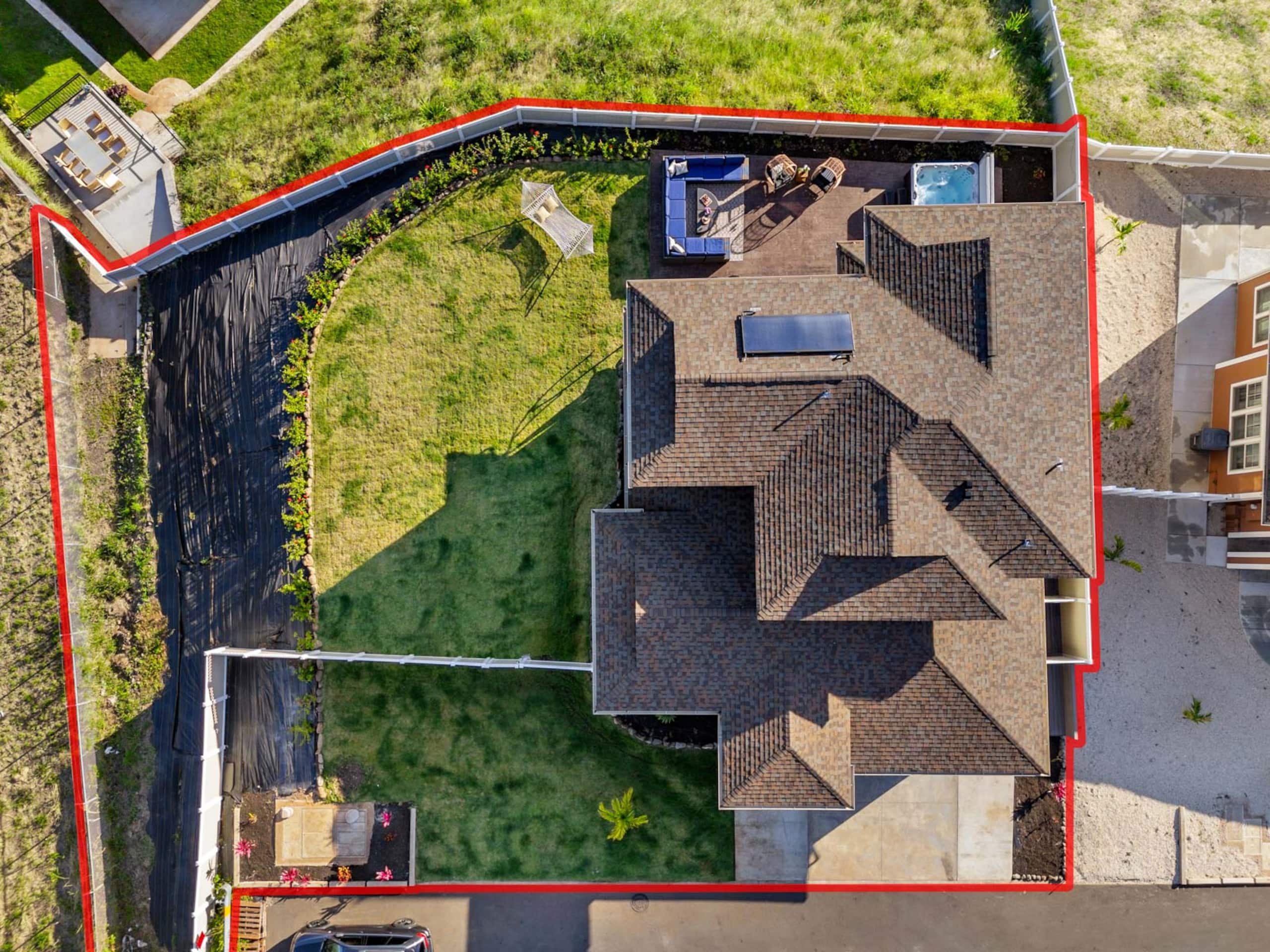 Home in Makaha Valley · ★4.98 · 4 bedrooms · 9 beds · 3.5 shared baths - Image 65