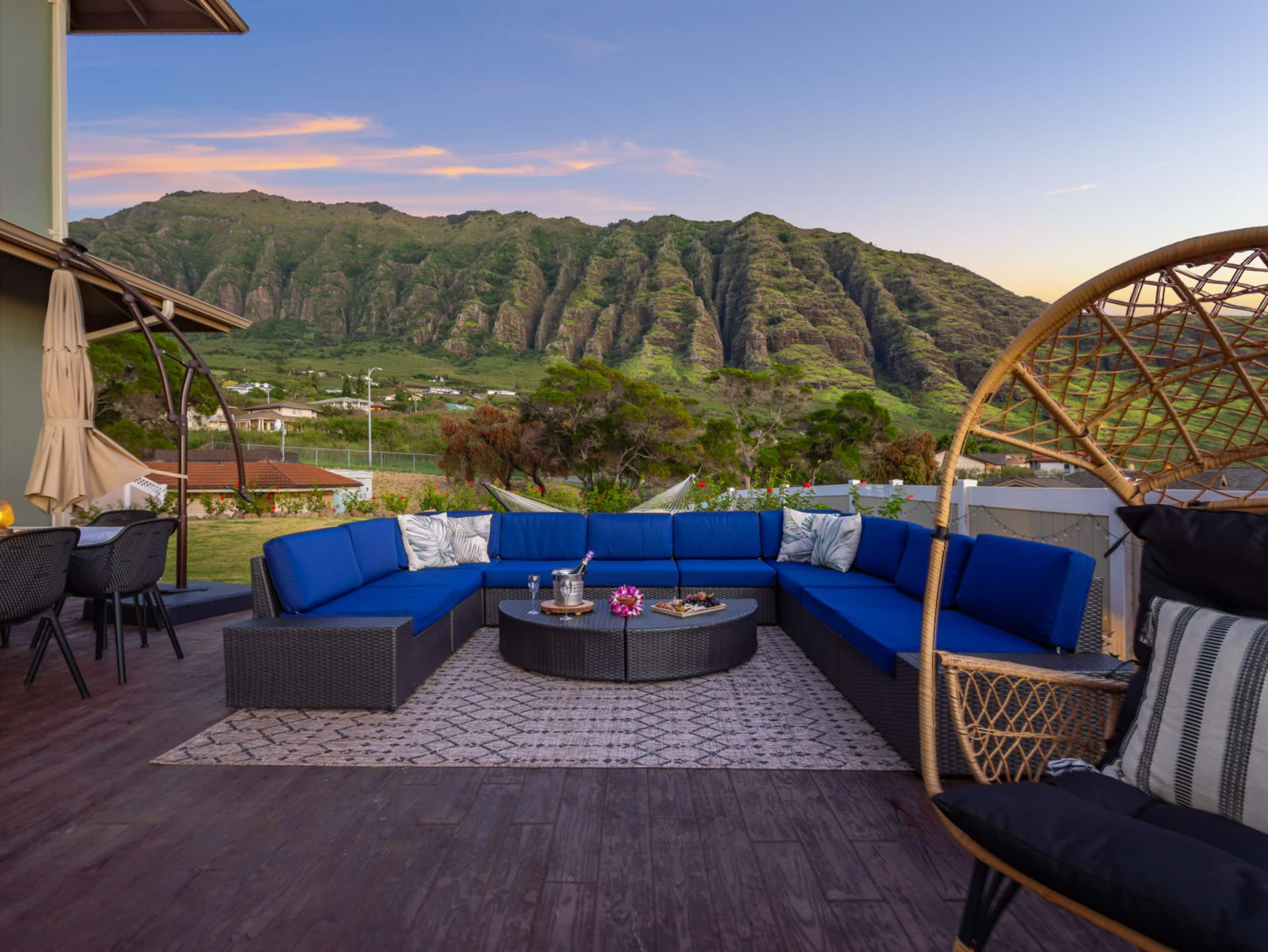 Home in Makaha Valley · ★4.98 · 4 bedrooms · 9 beds · 3.5 shared baths - Image 74