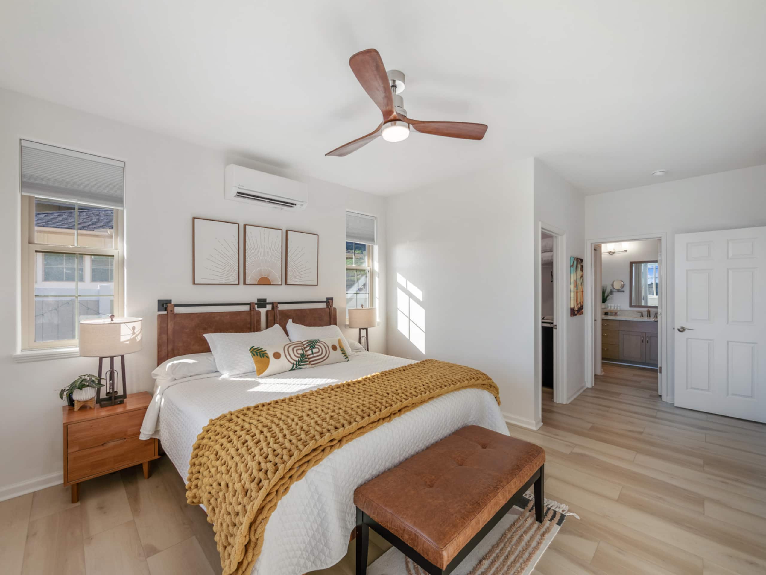 Home in Makaha Valley · ★4.98 · 4 bedrooms · 9 beds · 3.5 shared baths - Image 32